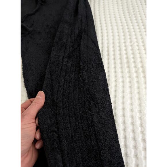 Spiritual Gangster Chenille Love Set - Picture 14 of 16